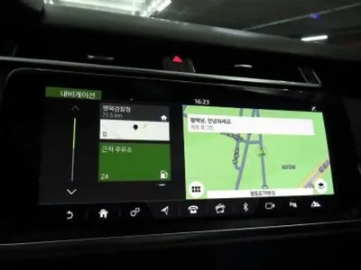 Land Rover Range Rover Velar 2018, 250311 км, за 21000000 KRW - фото 13