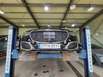 Mercedes-Benz S-Class · 2023 год
