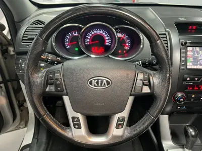 Kia Sorento 2011, 153027 км, за 4500000 KRW - фото 12