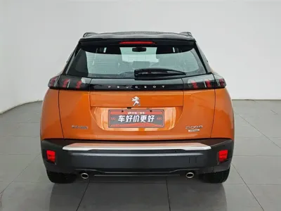 Peugeot 2008 2021, 98500 км, за 38900 CNY
