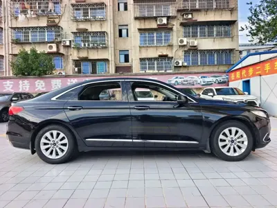 Ford Taurus 2018, 130000 км, за 45000 CNY