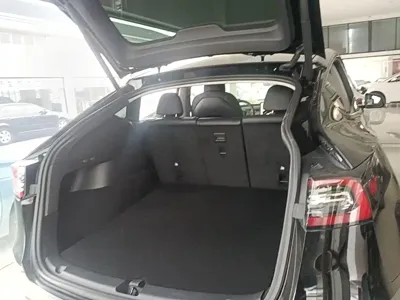 Tesla Model Y 2022, 130900 км, за 137400 CNY - фото 19