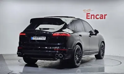 Porsche Cayenne 2018, 156777 км, за 38500000 KRW