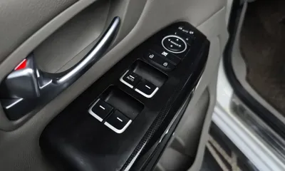 Kia Canival 2015, 166295 км, за 8900000 KRW - фото 28