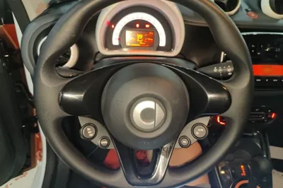 Smart Fortwo 2018, 64000 км, за 61997.48 CNY - фото 13