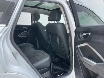 Audi Q3 2022, 12000 км, за 188000 CNY - фото 24