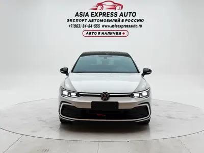 Volkswagen Golf 2023, 31000 км, за 130000 CNY