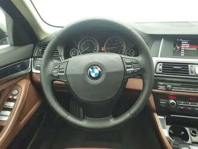 BMW 5 Series 2016, 124100 км, за 56800 CNY - фото 11
