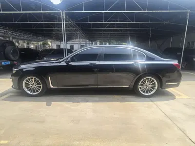 BMW 7 Series 2014, 112000 км, за 128800 CNY