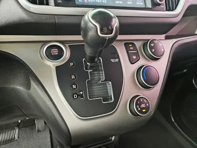 Kia Ray 2019, 75483 км, за 11190000 KRW - фото 9