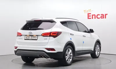 Hyundai Santafe 2018, 46819 км, за 15700000 KRW
