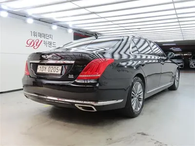 Genesis EQ900 2016, 214973 км, за 9800000 KRW