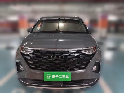 Hyundai Custo 2021, 13600 км, за 149806.85 CNY