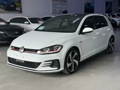 Volkswagen Golf GTI 2018, 110000 км, за 96800 CNY
