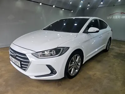 Hyundai Avante · 2018 год