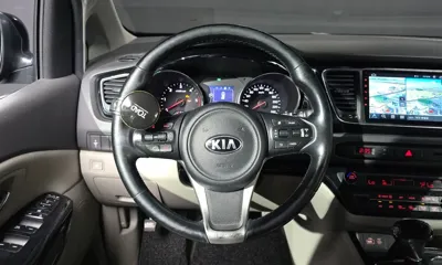 Kia Canival 2016, 195835 км, за 8500000 KRW - фото 13