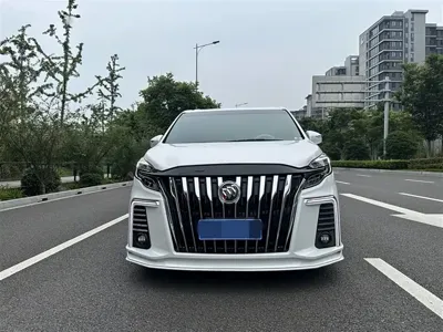 Buick GL8 2022, 90000 км, за 176800 CNY