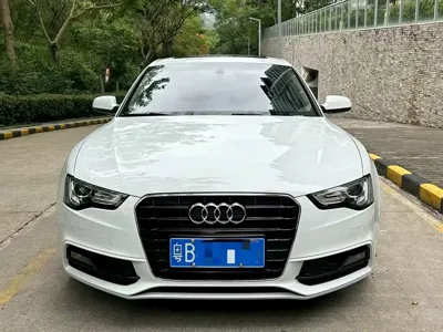 Audi A5 (Import) 2016, 80000 км, за 69800 CNY