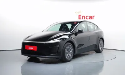 Tesla Model Y · 2026 год