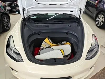 Tesla Model 3 2021, 57400 км, за 121300 CNY - фото 20