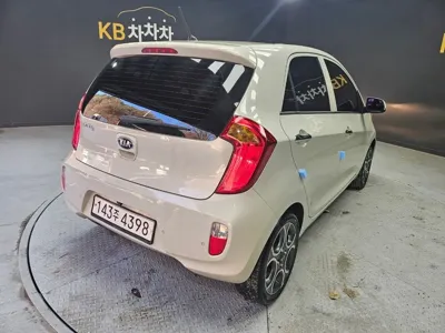 Kia Morning 2015, 159619 км, за 4290000 KRW