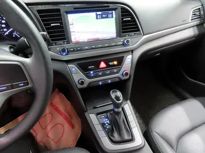Hyundai Avante 2018, 142605 км, за 6900000 KRW - фото 18