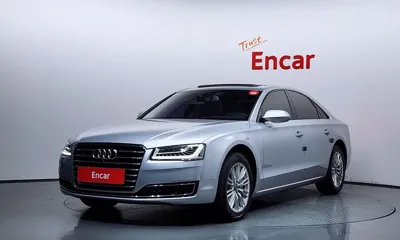Audi A8 · 2015 год