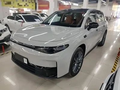 Leapmotor Leapmotor C10 · 2025 год