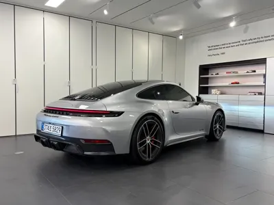 Porsche 911 2025, 502 км, за 268000000 KRW