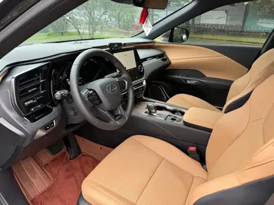 Lexus RX 2025, 13000 км, за 313300 CNY - фото 11