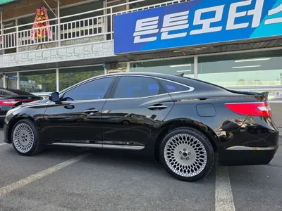 Hyundai Grandeur 2016, 294557 км, за 2900000 KRW - фото 2
