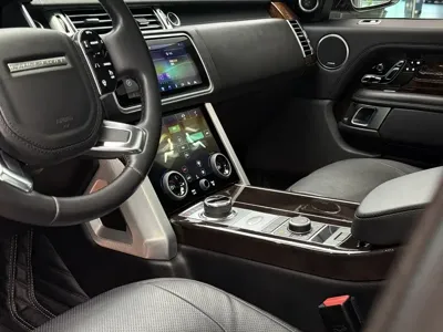 Land Rover Range Rover 2019, 65000 км, за 738800 CNY - фото 11
