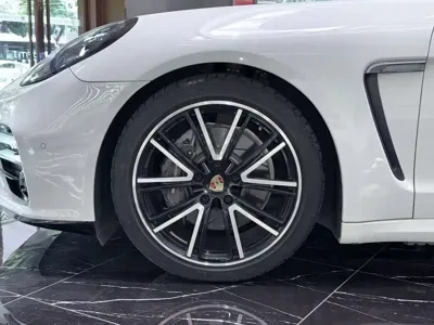 Porsche Panamera 2015, 100000 км, за 286000 CNY - фото 21