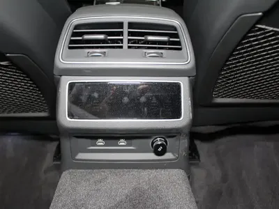 Audi A6L 2025, 9200 км, за 275000 CNY - фото 10