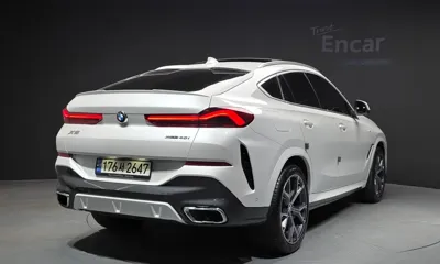 BMW X6 2022, 72999 км, за 43875.02 USD