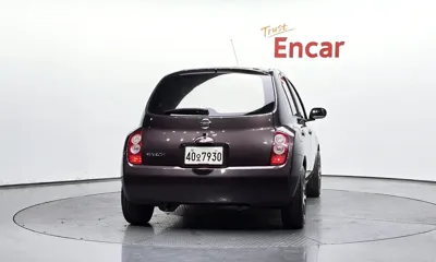 Nissan March 2003, 121633 км, за 9900000 KRW