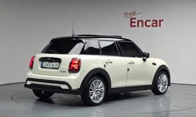 MINI Cooper 2022, 54493 км, за 23100000 KRW