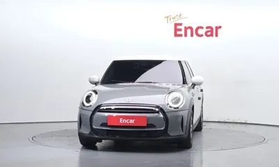 MINI Cooper 2022, 8949 км, за 16500000 KRW