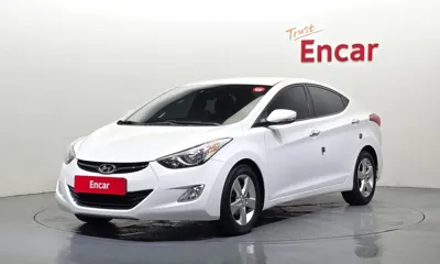 Hyundai Avante · 2012 год