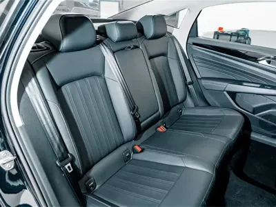 Volkswagen Passat 2025, 35300 км, за 98000 CNY - фото 21