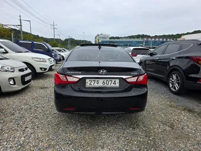 Hyundai Sonata 2011, 131998 км, за 3000000 KRW