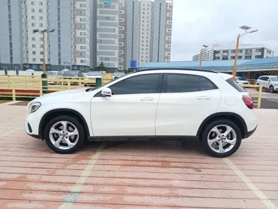 Mercedes-Benz GLA-Class 2018, 18130 км, за 19500000 KRW - фото 3