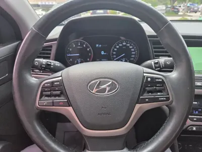 Hyundai Avante 2016, 126000 км, за 9900000 KRW - фото 11