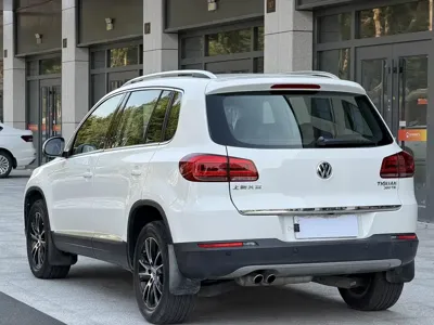 Volkswagen Tiguan 2016, 50000 км, за 48800 CNY
