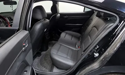 Hyundai Avante 2018, 30467 км, за 12900000 KRW - фото 12