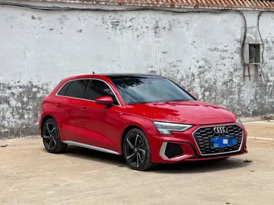 Audi A3 2022, 5800 км, за 155800 CNY