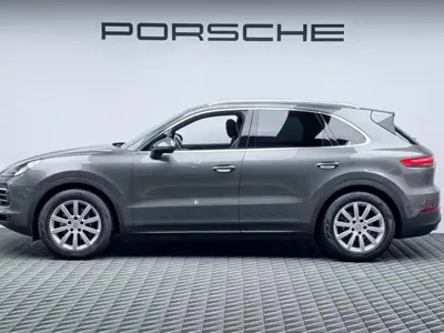Porsche Cayenne 2020, 40000 км, за 375000 CNY