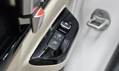 Kia Canival 2022, 128679 км, за 25000000 KRW - фото 28
