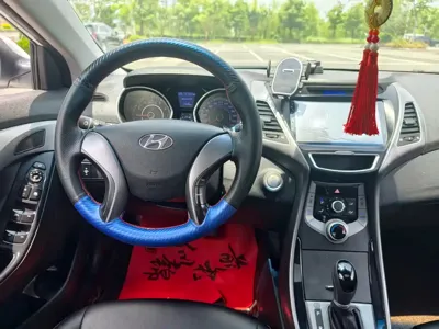 Hyundai Elantra Langdong 2016, 130000 км, за 24000 CNY - фото 9