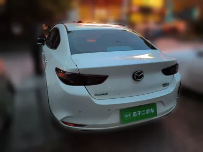 Mazda Mazda 3 Axela 2020, 76100 км, за 59828.93 CNY